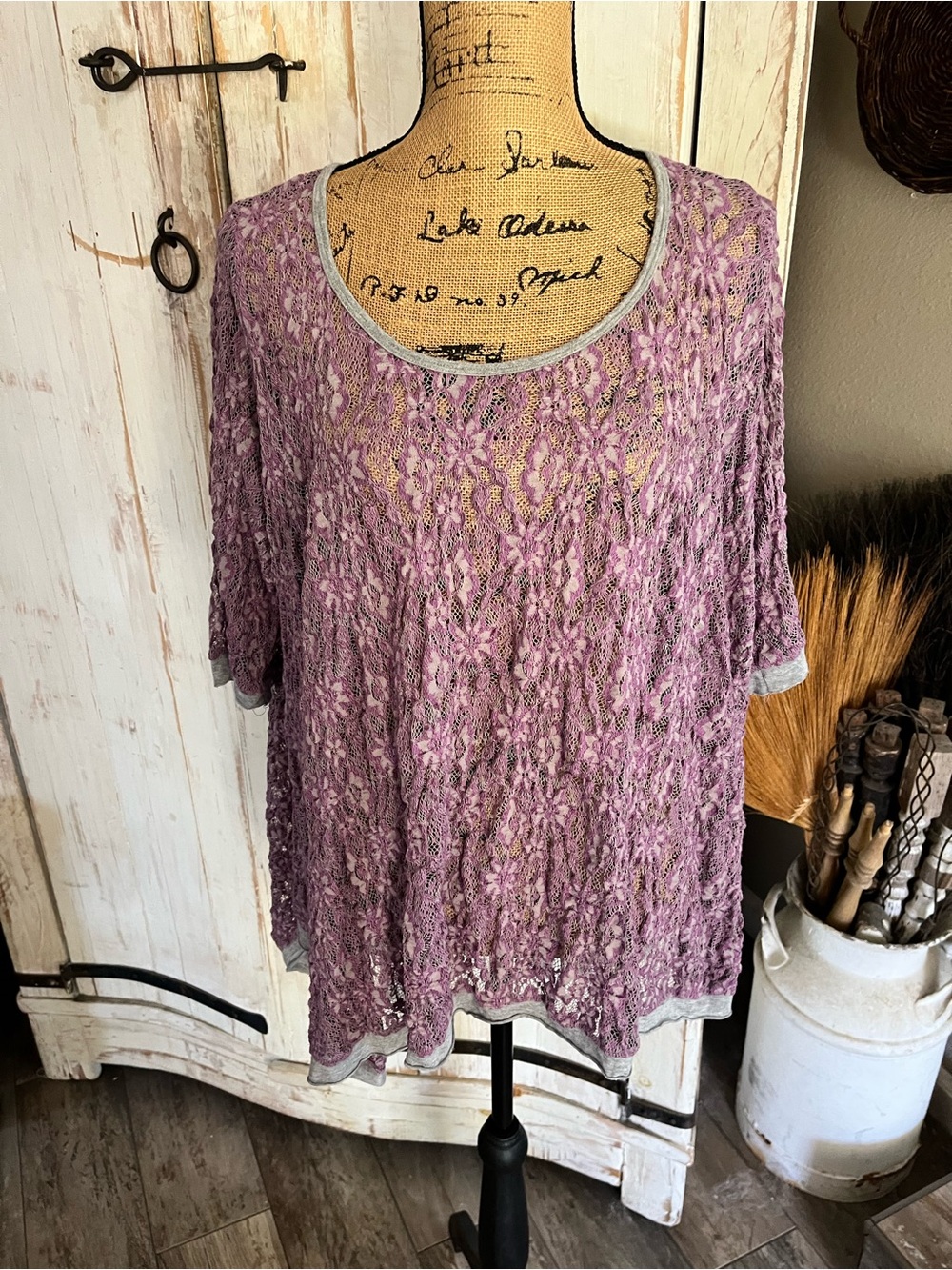 Marigold LA floral lace swing top